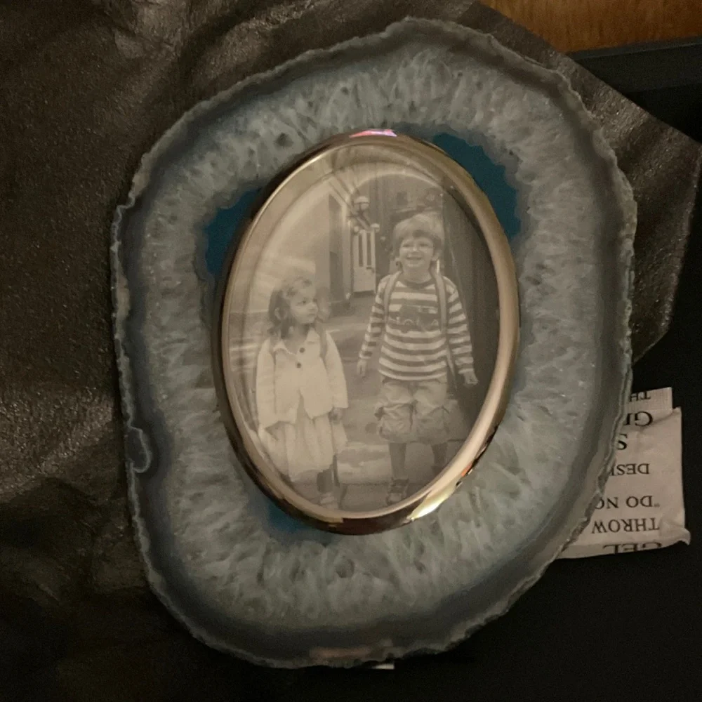 NEW IN BOX ANNA RABLABS NEW YORK TEAL AGATE FRAME 4”x3” photo 7”x5.5” frame size
